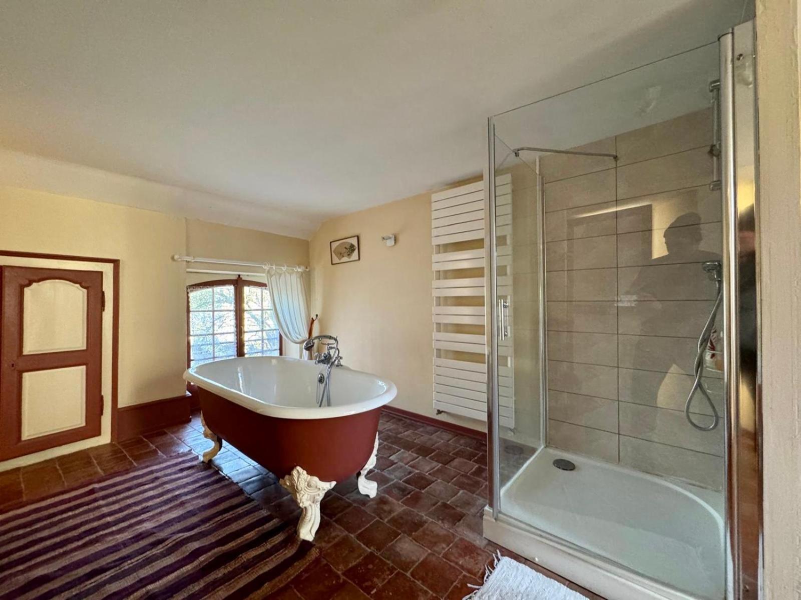 L'Escapade Place Voltaire Vermenton Room photo